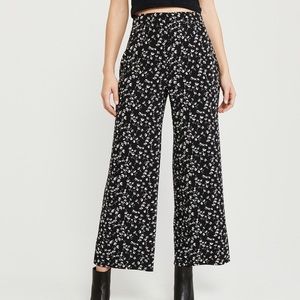 Abercrombie Wide Leg Pants